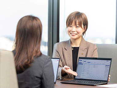 N.Oさんの仕事風景